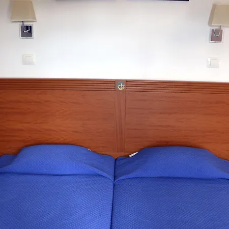 Joao Paulo Ii Bed and Breakfast 3*